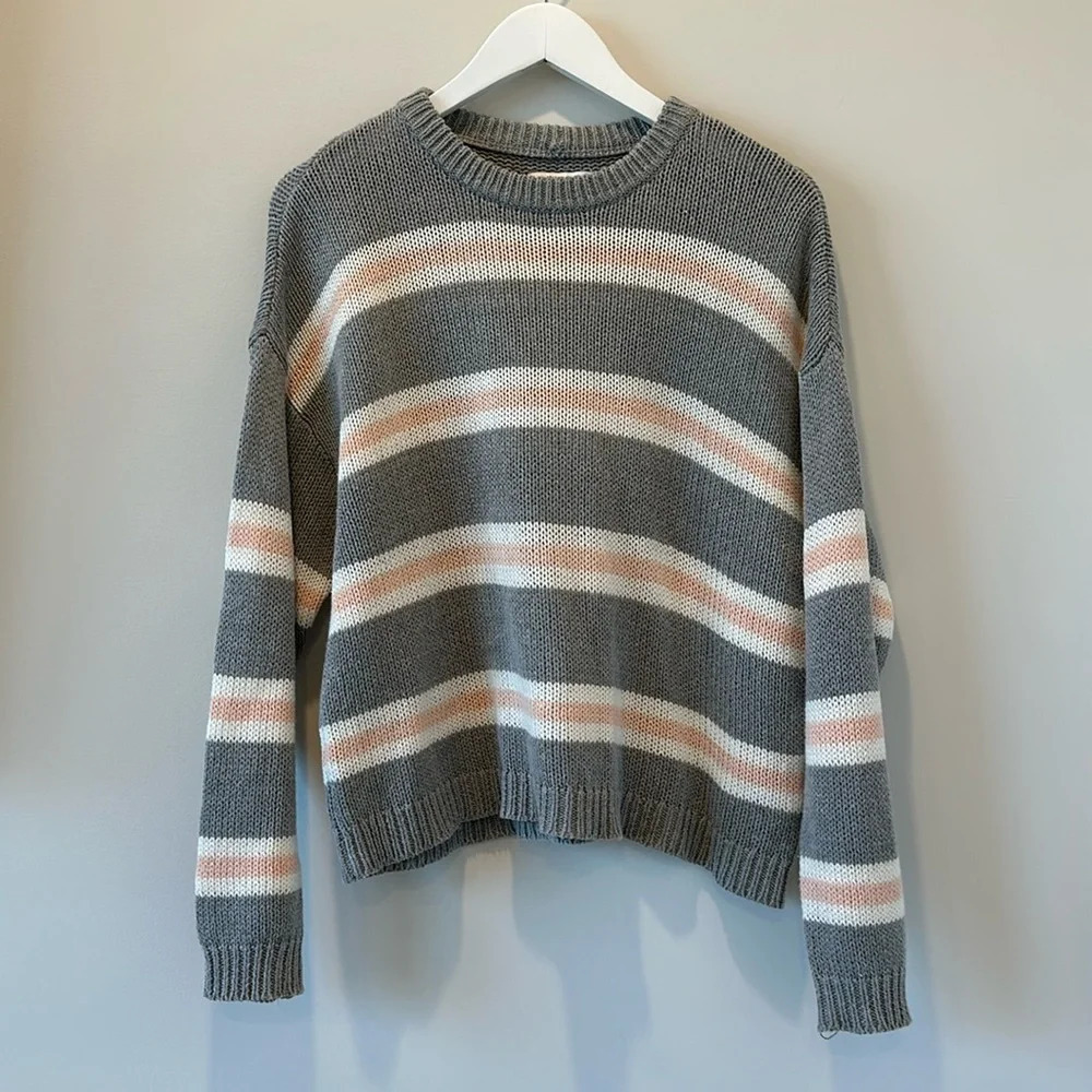 American Eagle Boxy Striped Crew Neck Knit Sweater Pink Gray White Womens Medium